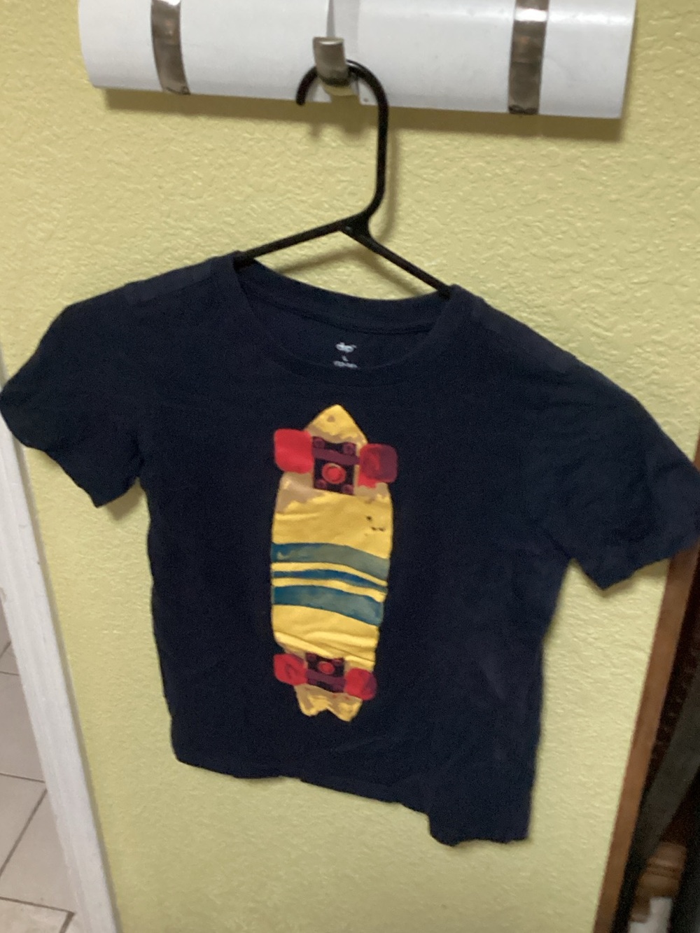 dip Navy Short-Sleeve Tee with Yellow Skateboard Graphic